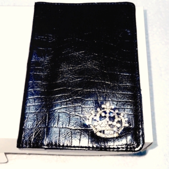 black leather passport wallet - Picture 1 of 7